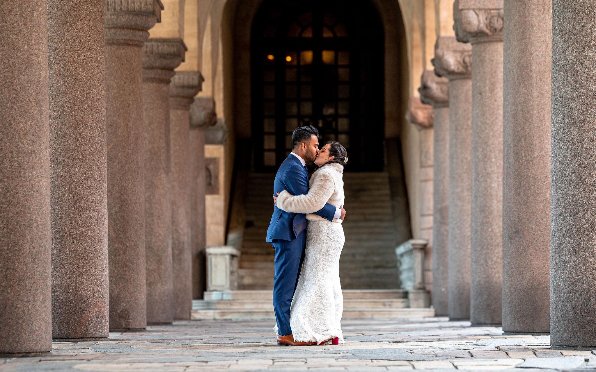 BRÖLLOPSFOTOGRAFERING I STOCKHOLMS STADSHUS