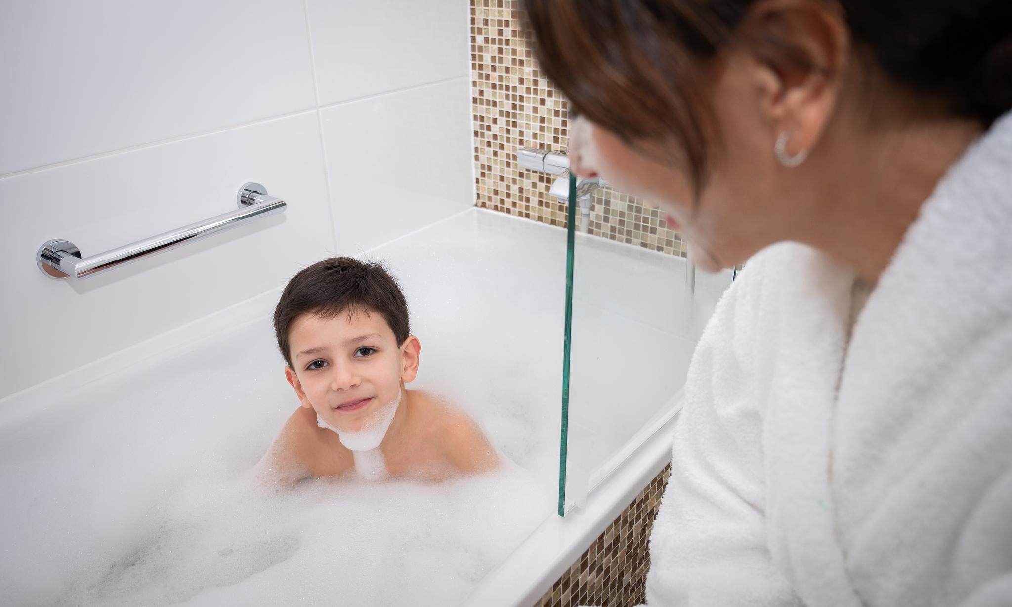 Familjeglädje på Hotellet
