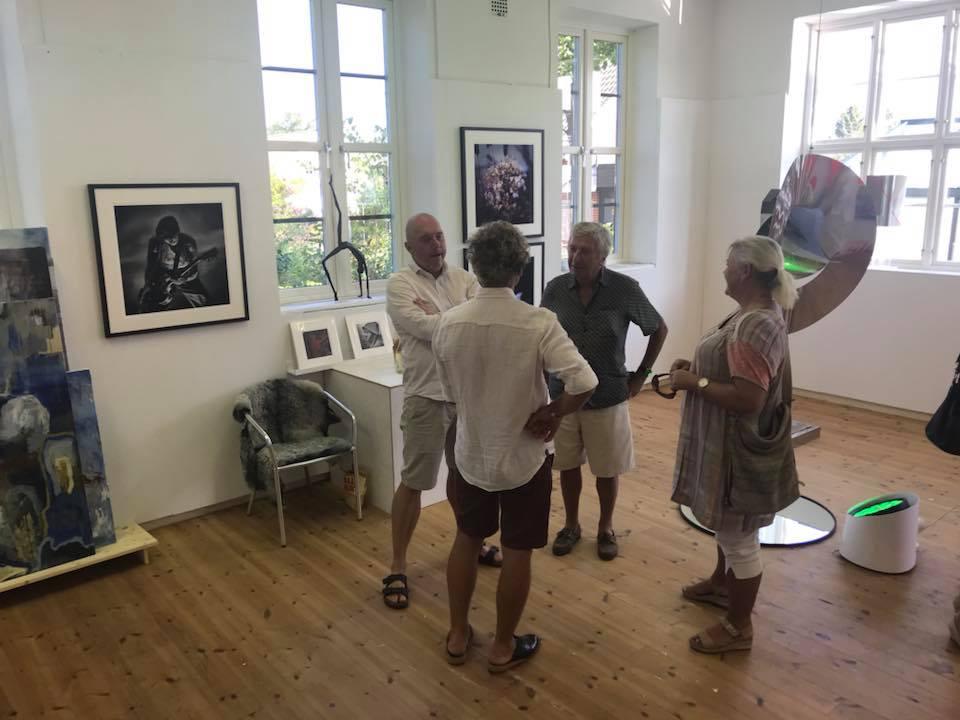 How to present art in Public space, Galleri Fågel, Beddingestrand